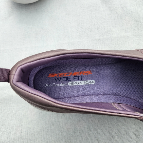 Skechers Arya Sparkle Slip On Shoes Lavender Flats Size 10 Wide - Picture 7 of 7